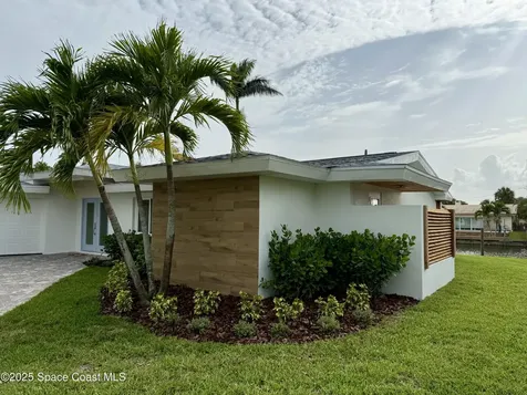 57 Riverview Lane Cocoa Beach FL 32931