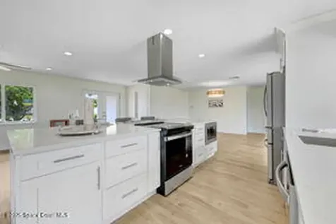 57 Riverview Lane Cocoa Beach FL 32931
