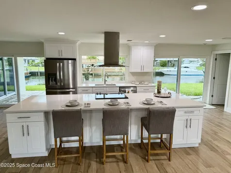 57 Riverview Lane Cocoa Beach FL 32931