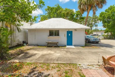 137 Peachtree Street Cocoa FL 32922
