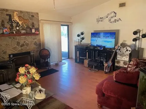 1551 Hardwicke Street NW Palm Bay FL 32907