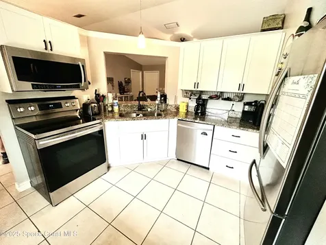 164 Bayamo Avenue NE Palm Bay FL 32907