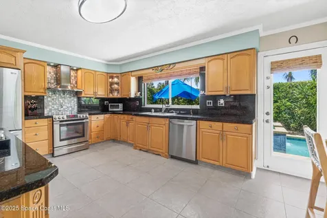 190 Harwood Avenue Satellite Beach FL 32937