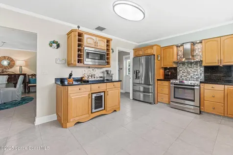 190 Harwood Avenue Satellite Beach FL 32937