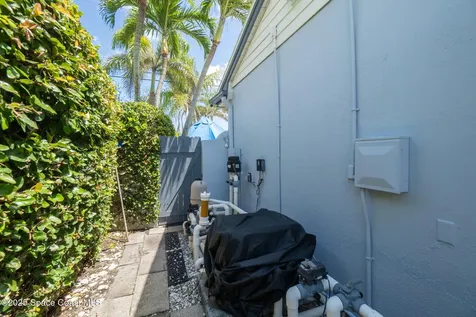 190 Harwood Avenue Satellite Beach FL 32937