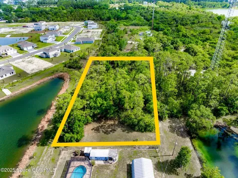 0000 Carriage Gate Drive Melbourne FL 32904