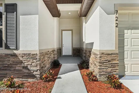 1342 Tordira Street SE Palm Bay FL 32909