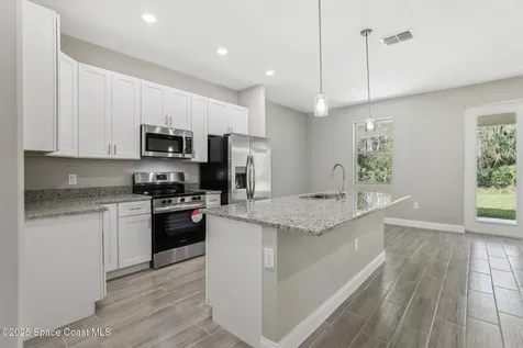 1342 Tordira Street SE Palm Bay FL 32909