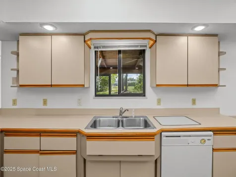 175 Awin Circle SE Palm Bay FL 32909