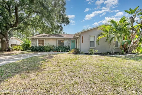 1035 Blau Court NW Palm Bay FL 32907