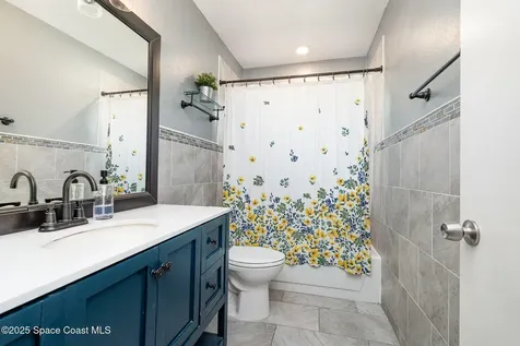 1035 Blau Court NW Palm Bay FL 32907