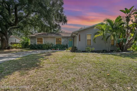 1035 Blau Court NW Palm Bay FL 32907