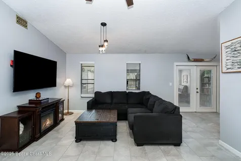 1035 Blau Court NW Palm Bay FL 32907