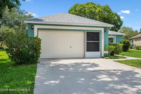 2719 Alicia Lane Melbourne FL 32935