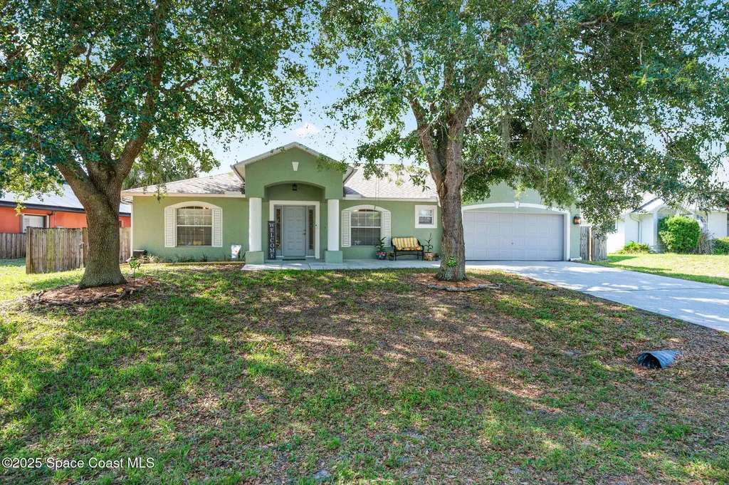 1317 Mohegan Terrace SE Palm Bay FL 32909