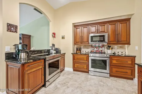 1317 Mohegan Terrace SE Palm Bay FL 32909