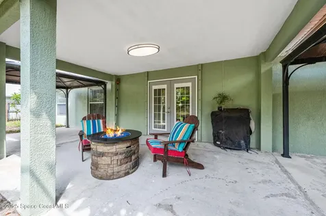 1317 Mohegan Terrace SE Palm Bay FL 32909