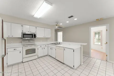 216 Bermuda Petrel Court Daytona Beach FL 32119