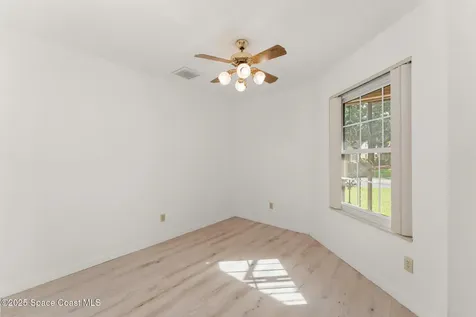 216 Bermuda Petrel Court Daytona Beach FL 32119