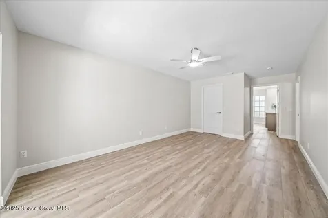 5863 Newbury Circle Melbourne FL 32940