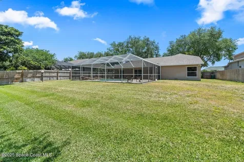 5863 Newbury Circle Melbourne FL 32940