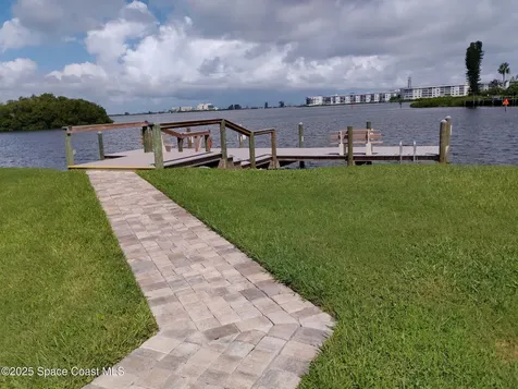 200 S Banana River Boulevard Cocoa Beach FL 32931