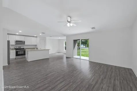 1422 Van Dyke Avenue SE Palm Bay FL 32909