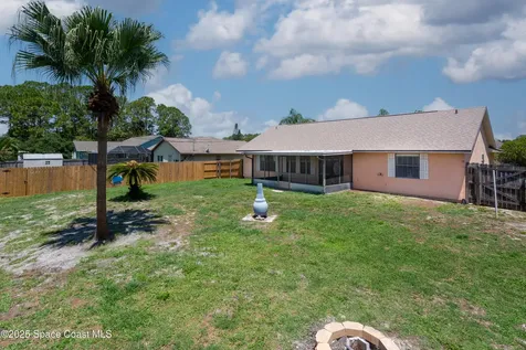 1770 Monrovia Street NW Palm Bay FL 32907