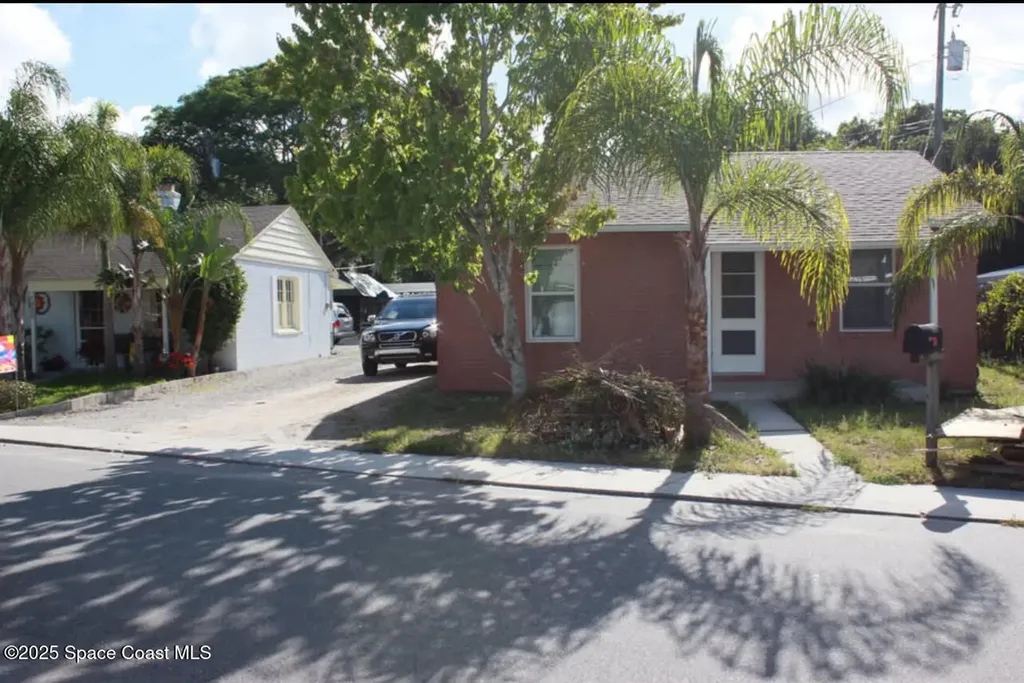 1228 Jasmine Street Melbourne FL 32935