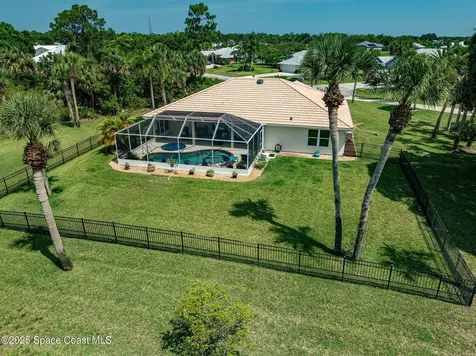 208 Chello Avenue Sebastian FL 32958