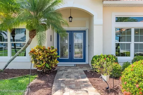 208 Chello Avenue Sebastian FL 32958