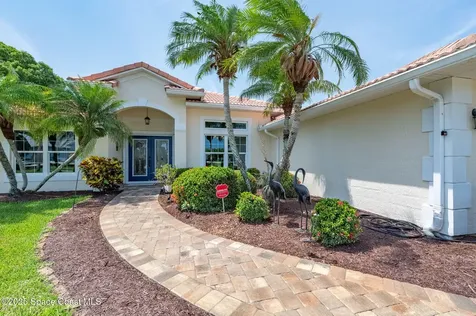 208 Chello Avenue Sebastian FL 32958