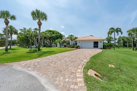 208 Chello Avenue Sebastian FL 32958