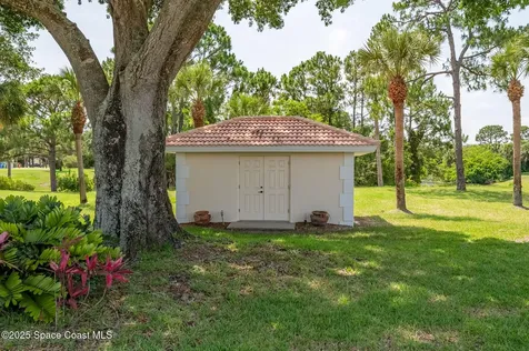 208 Chello Avenue Sebastian FL 32958