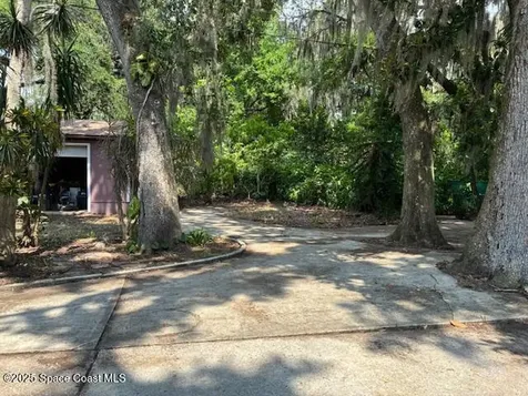 1135 Old Dixie Highway Titusville FL 32796