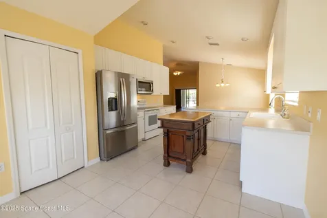 911 Indian Oaks Drive Melbourne FL 32901
