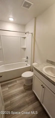 586 Cooper Court SW Palm Bay FL 32908