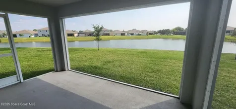 586 Cooper Court SW Palm Bay FL 32908