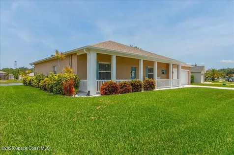 5290 Cinnamon Fern Boulevard Cocoa FL 32927