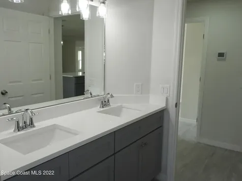 530 Seaport Terrace SE Palm Bay FL 32909