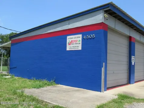 4505 South Street Titusville FL 32780