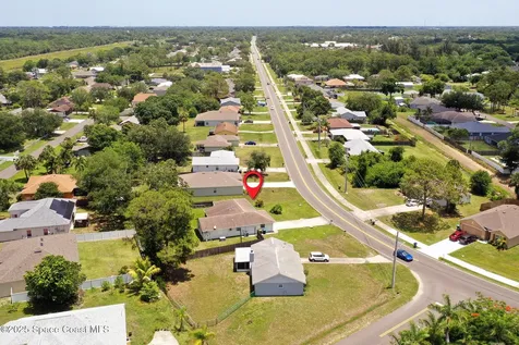473 Americana Boulevard NW Palm Bay FL 32907