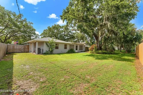 518 Homestead Avenue NE Palm Bay FL 32907