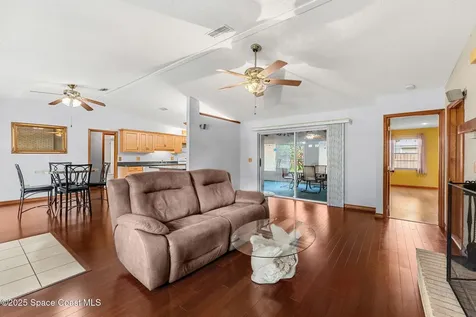 518 Homestead Avenue NE Palm Bay FL 32907