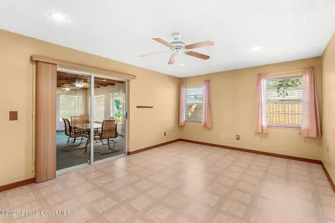 518 Homestead Avenue NE Palm Bay FL 32907