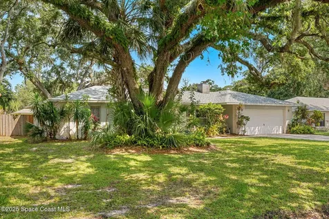 518 Homestead Avenue NE Palm Bay FL 32907