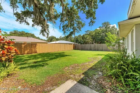 518 Homestead Avenue NE Palm Bay FL 32907