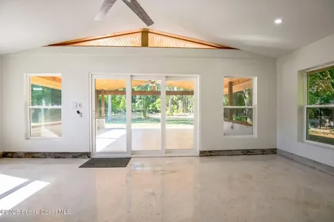 8575 Sheridan Road Melbourne FL 32904