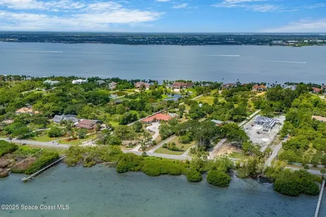 7021 S Tropical Trail Merritt Island FL 32952