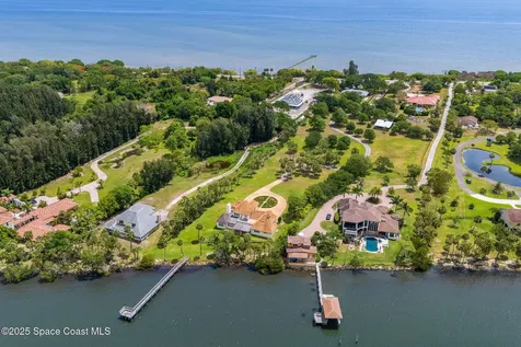 7021 S Tropical Trail Merritt Island FL 32952